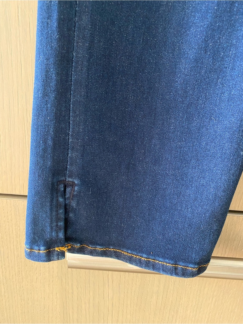Frame Le Mini Boot jeans - Picture 4 of 9